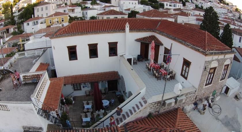 Achilleas Pension Hidra Exterior foto